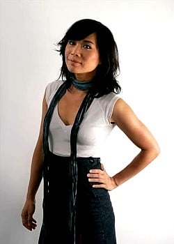 Sook-Yin Lee